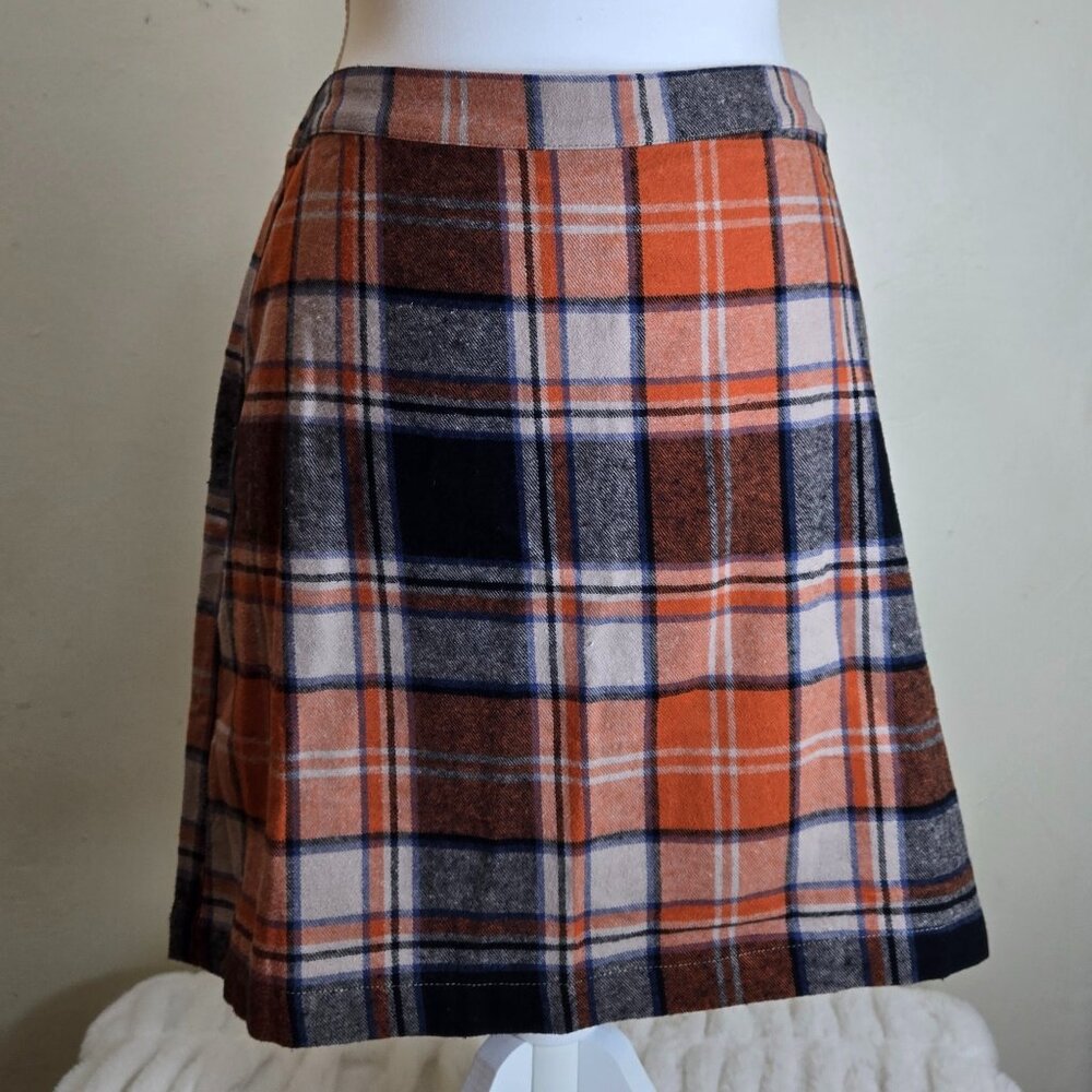 MARLEYLILLY Large Plaid Skirt with 8" Side Zipper Length of 18" (NWT)
